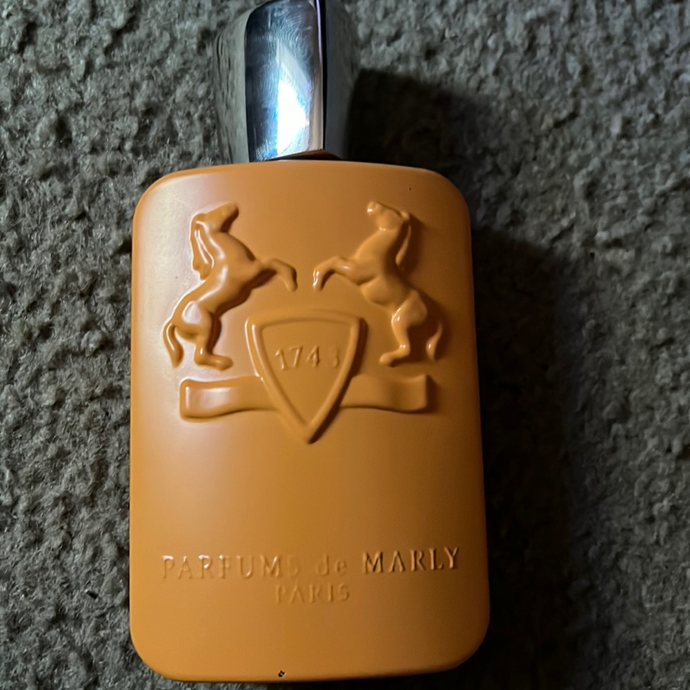 Parfums de marly persues empty bottle